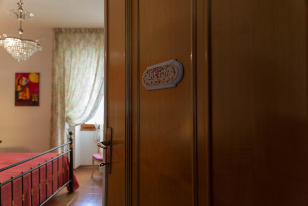 Ferienwohnung Sa Mama E Su Sole Alghero Exterior foto